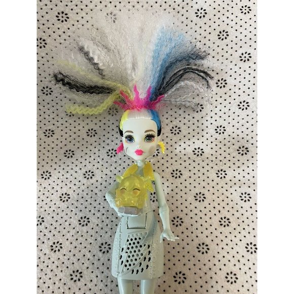 2016 Monster High Doll Electrified High Voltage Frankie Stein Working Condition - Picture 2 of 8